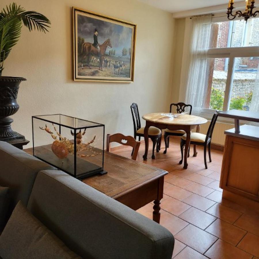 Maison Avec Jardin Et Parking, Au Centre D'etretat Holiday home