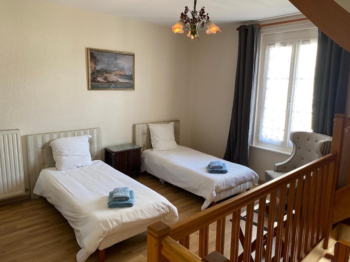 Maison Avec Jardin Et Parking, Au Centre D'etretat Holiday home Etretat